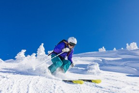 华体会官网入口-全黑队的传球技术与精准度让对手防不胜防，全黑球衣什么意思