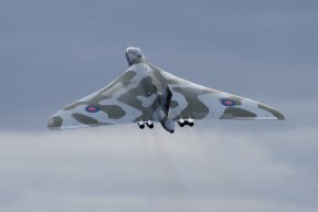 华体会手机在线-中国三人篮球男队注重防守反击战术，男子三人篮球中国队