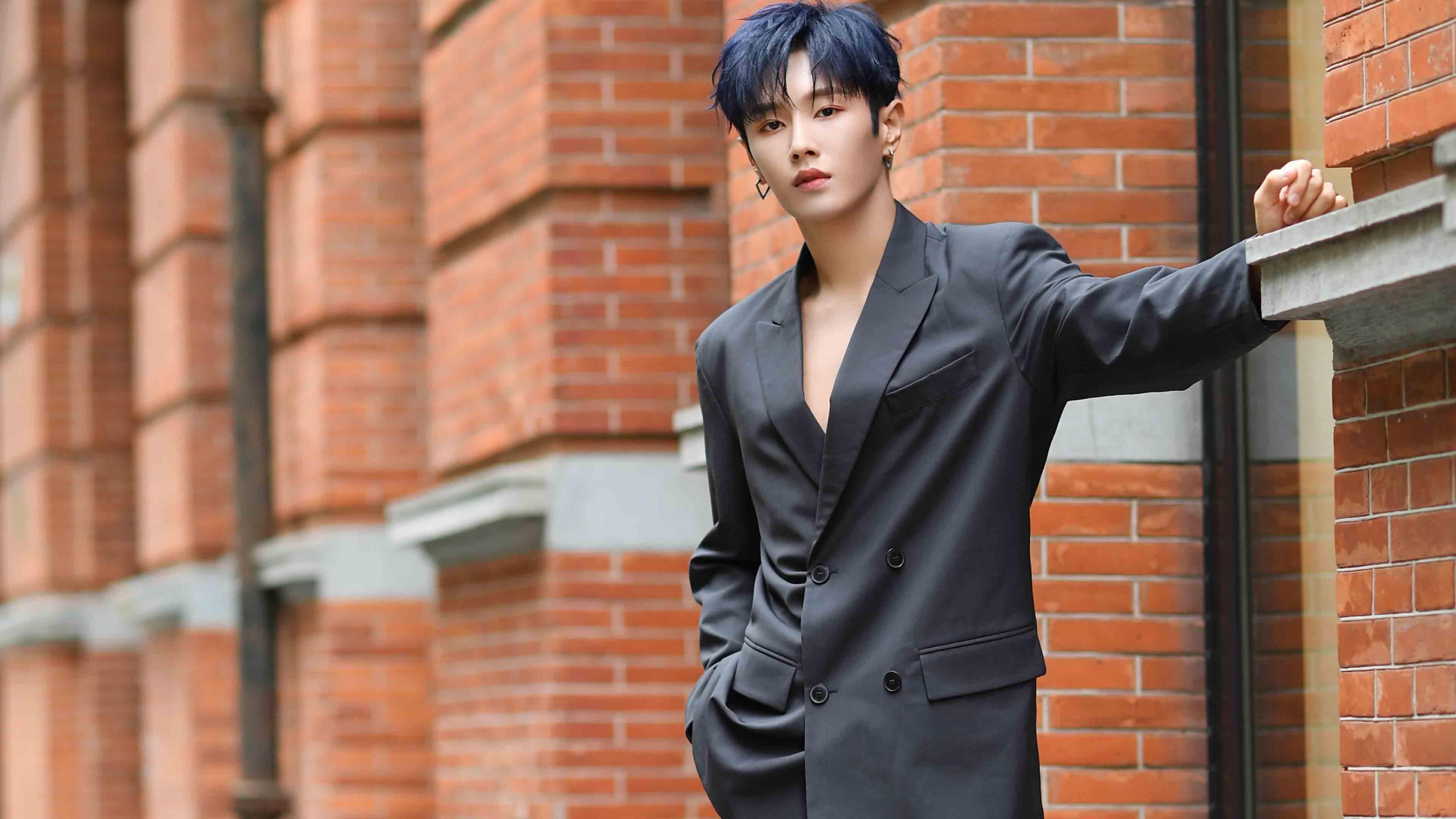 “高新体育中心武术比赛：看选手如何在短短数秒间决胜负”