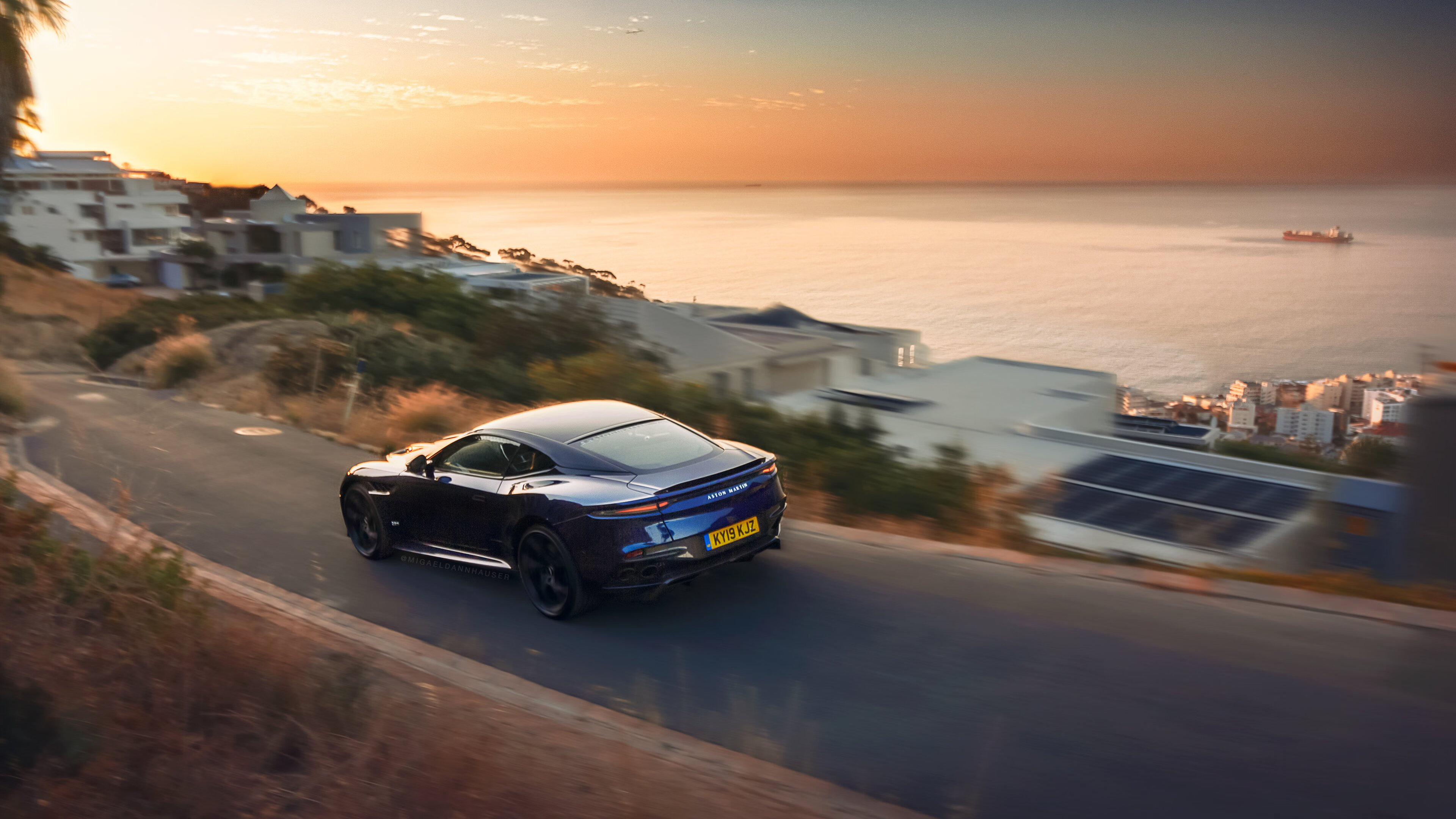 中国女篮连续取得胜利 球迷热情高涨，中国女篮赢球