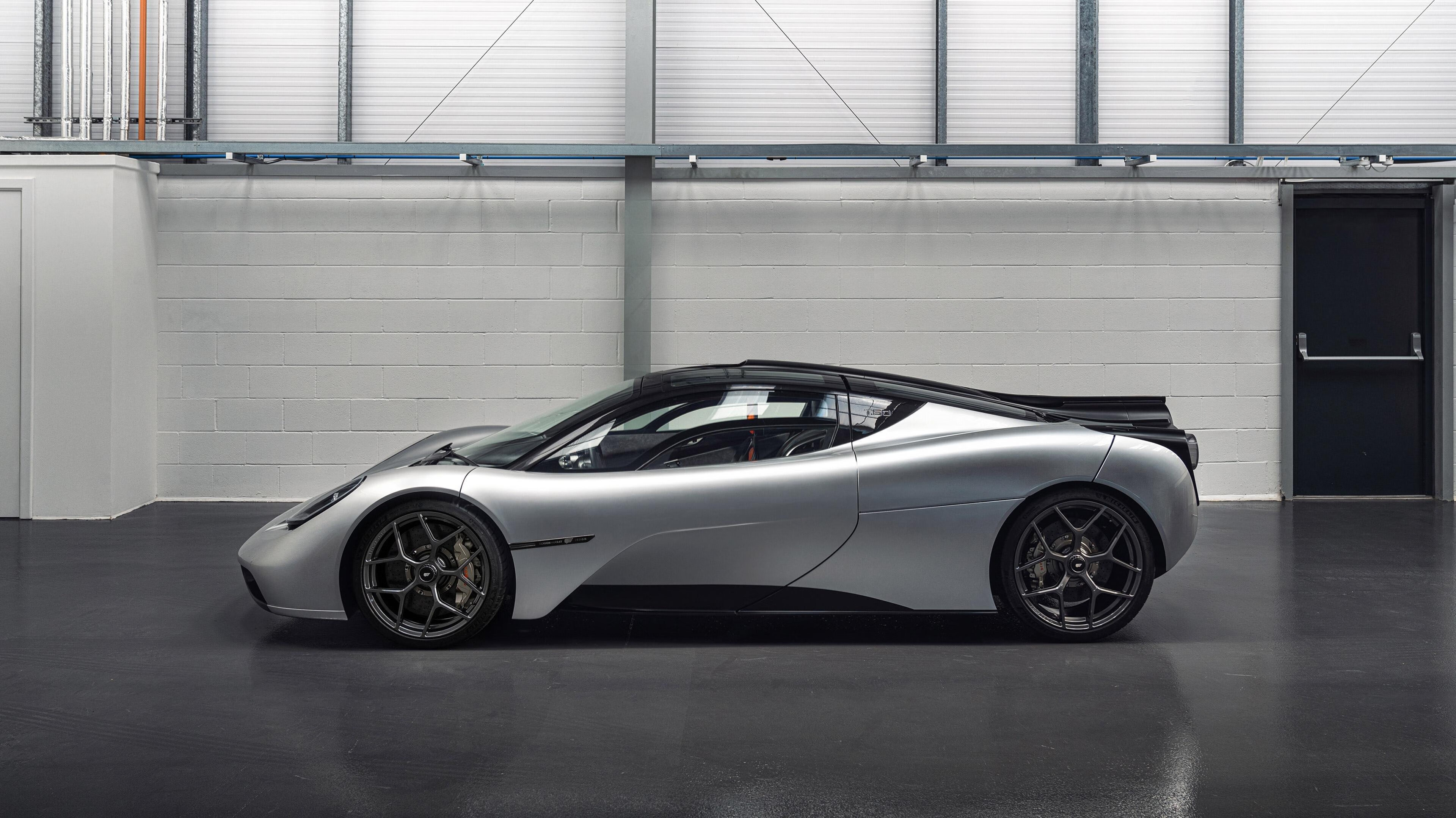 战术灵活性增强,组合打法丰富,战术技巧